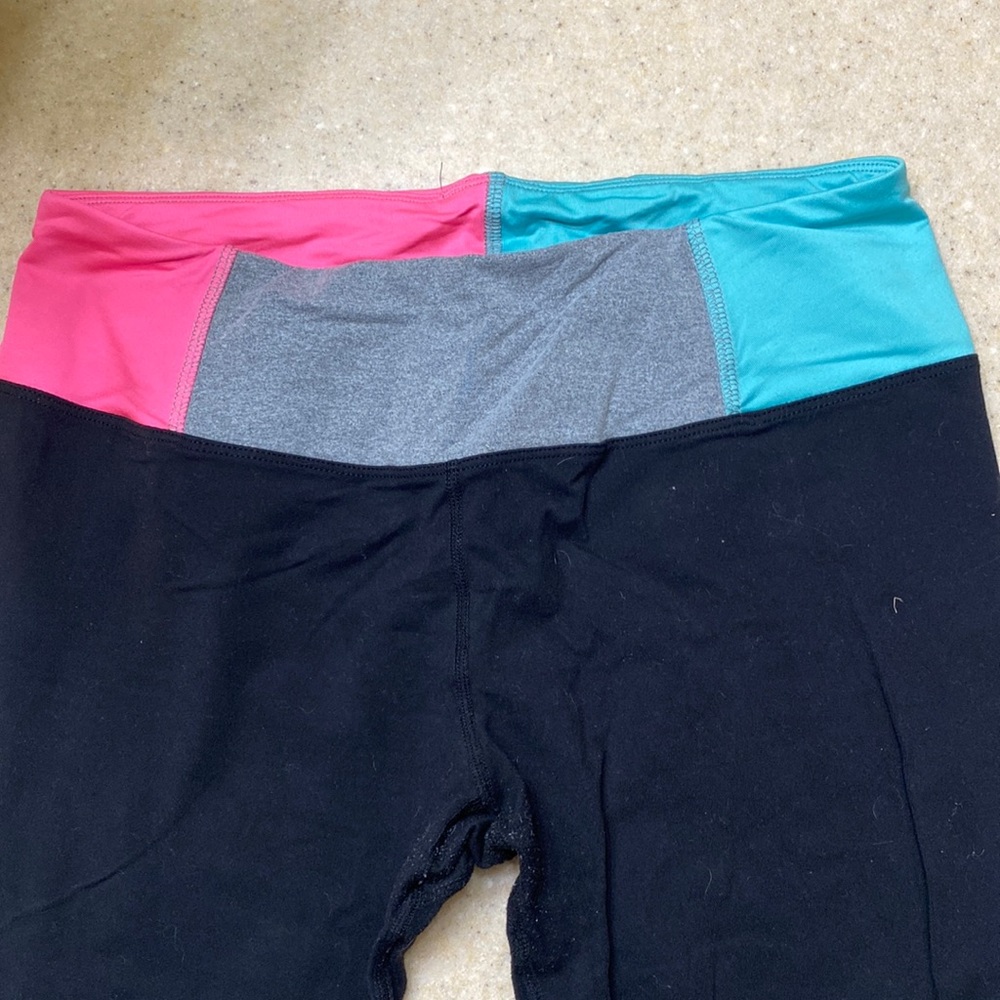 Hardtail crop legging, color block